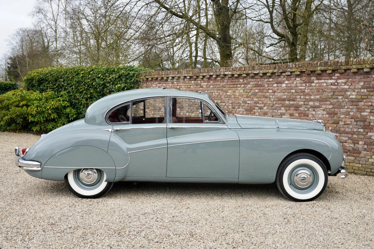 1959 Jaguar MK IX Saloon