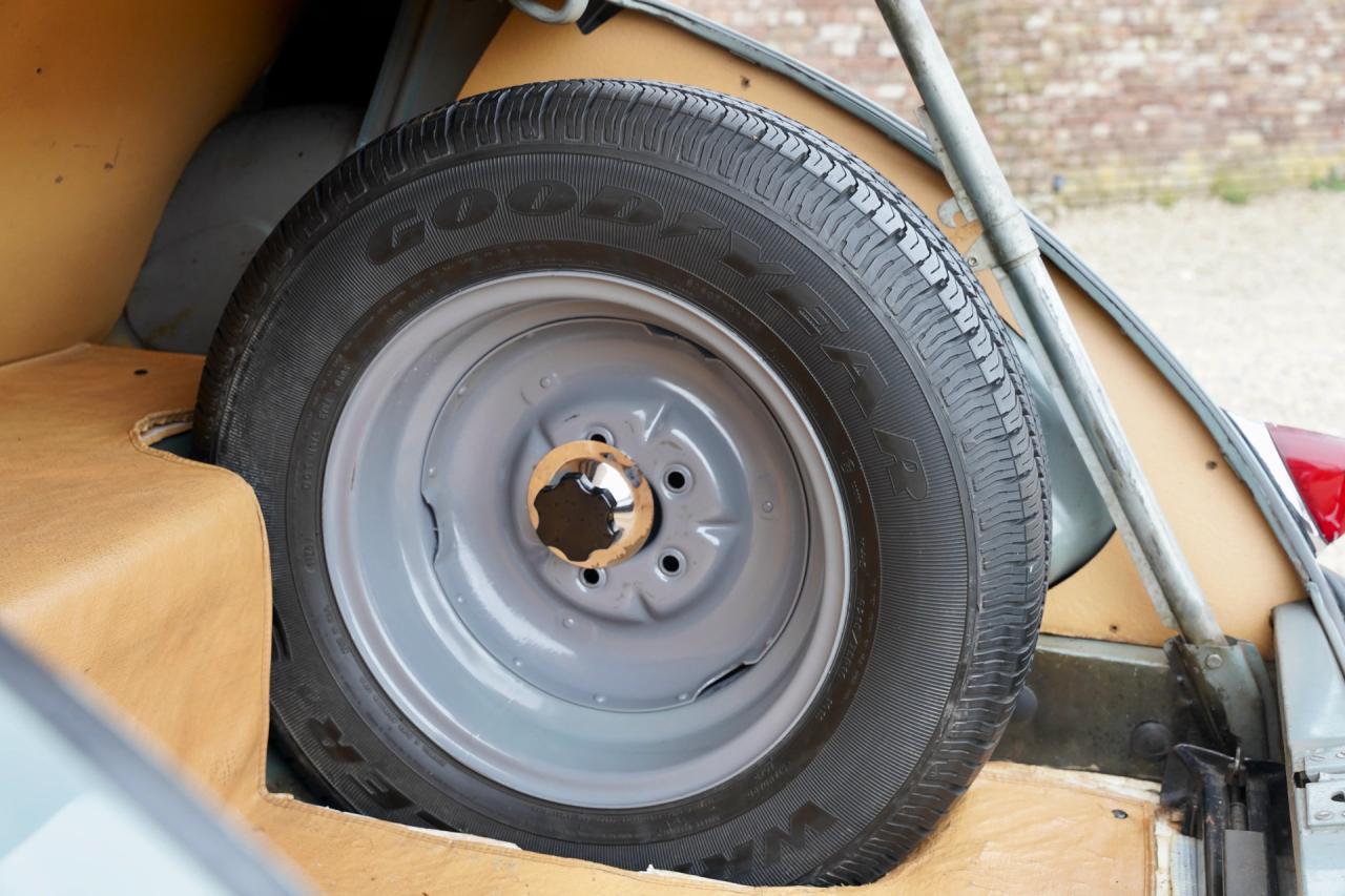 1959 Jaguar MK IX Saloon