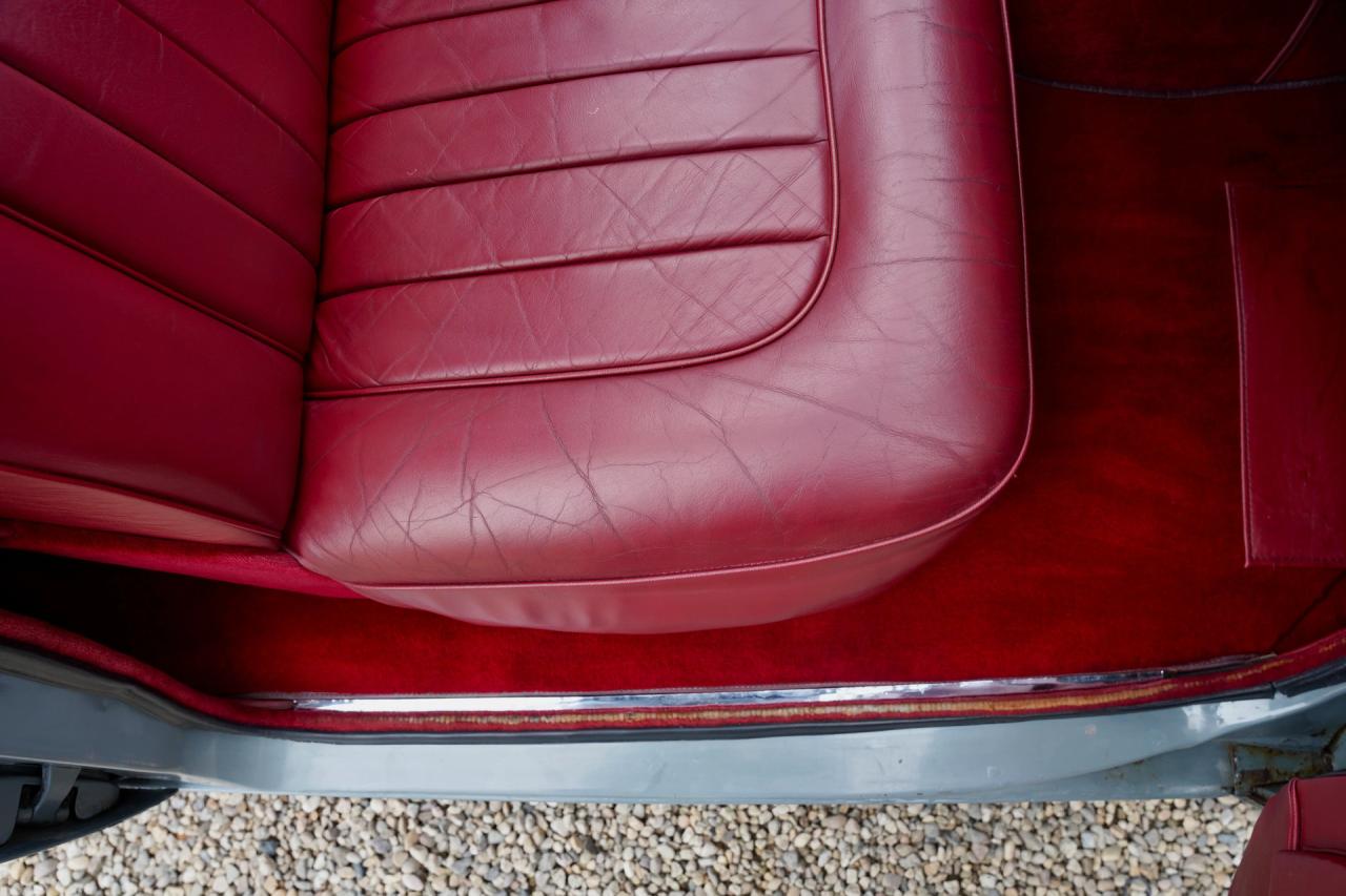 1959 Jaguar MK IX Saloon