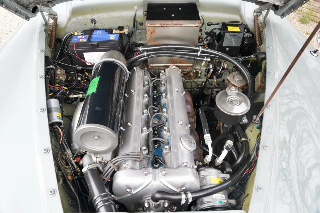 1959 Jaguar MK IX Saloon