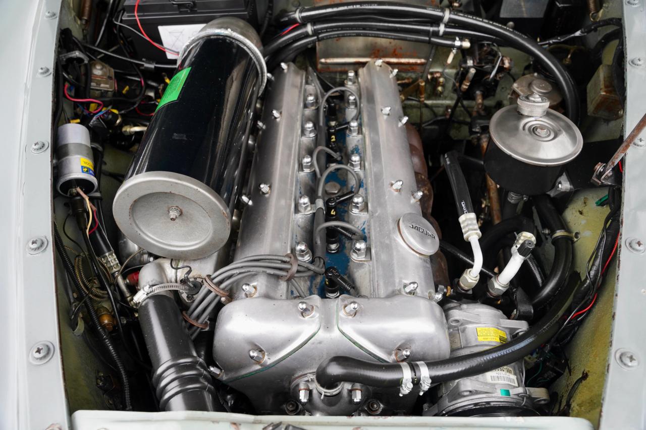 1959 Jaguar MK IX Saloon