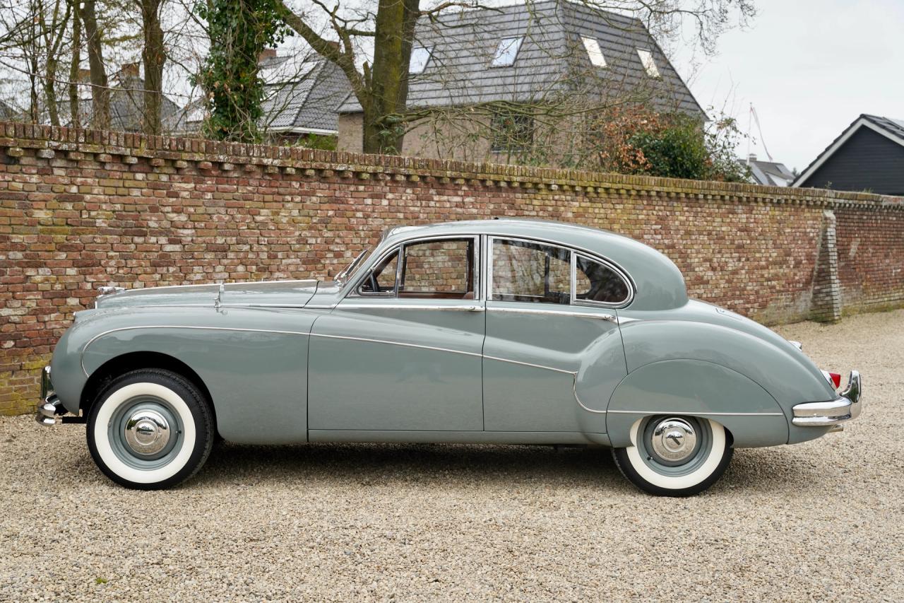 1959 Jaguar MK IX Saloon