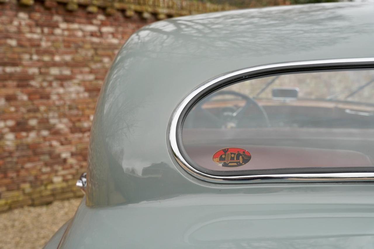 1959 Jaguar MK IX Saloon