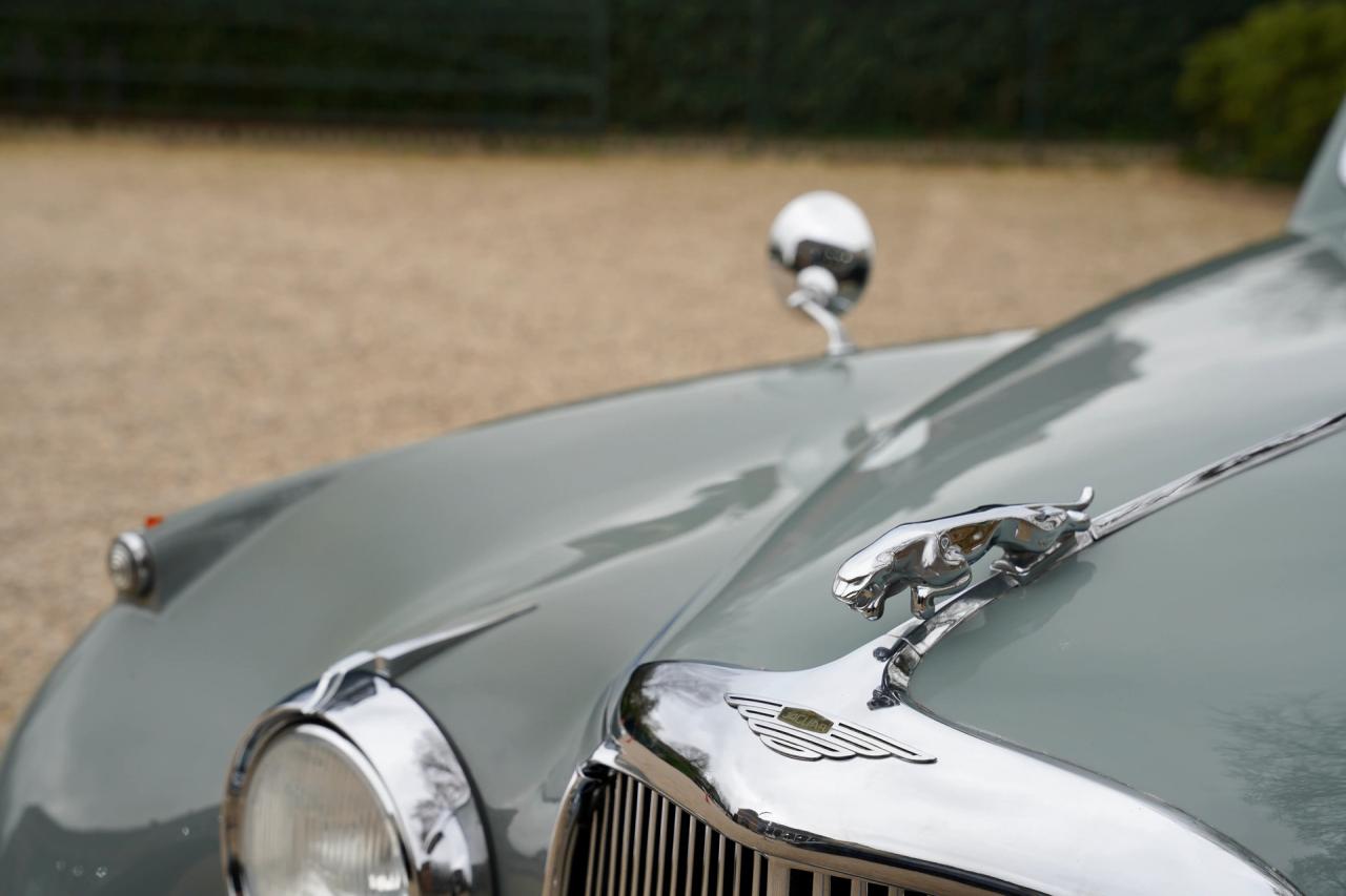 1959 Jaguar MK IX Saloon