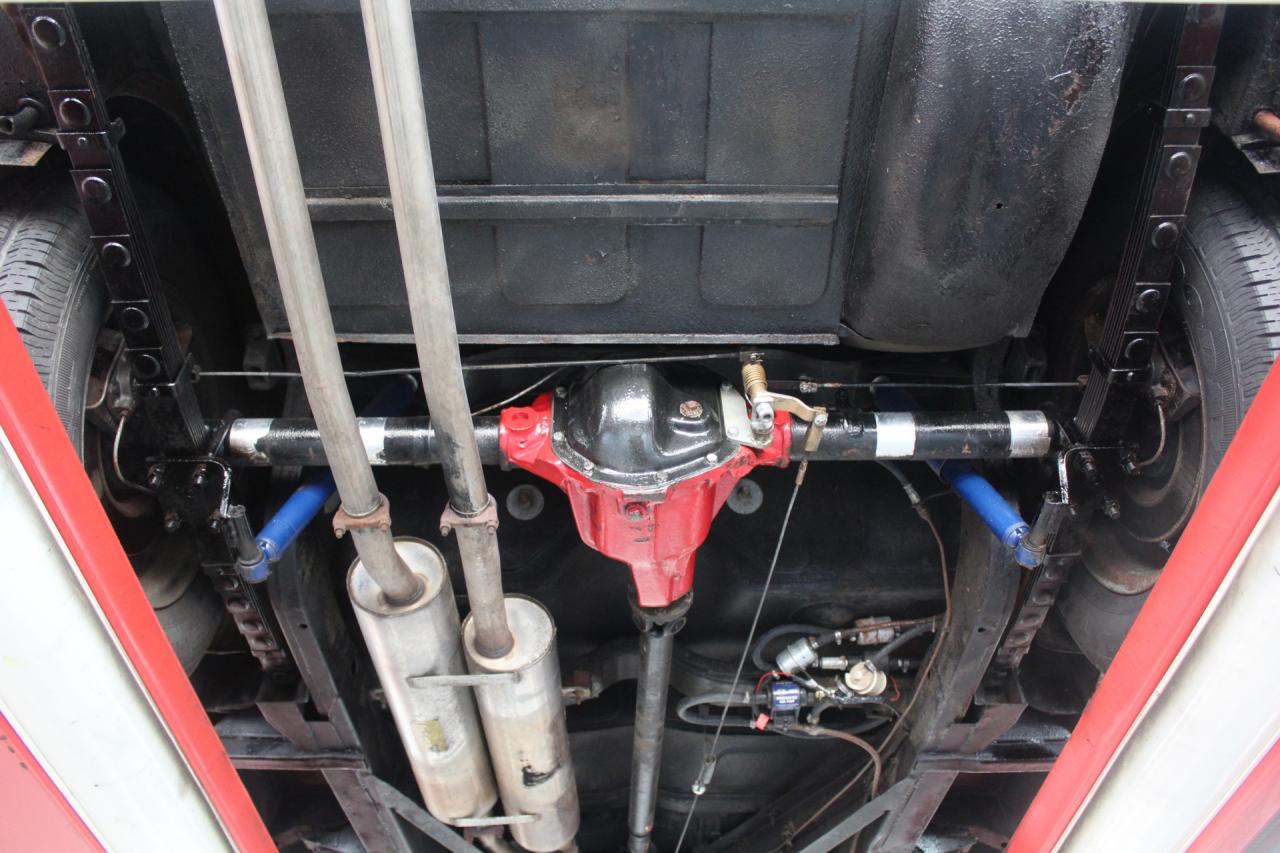 1959 Jaguar MK IX Saloon