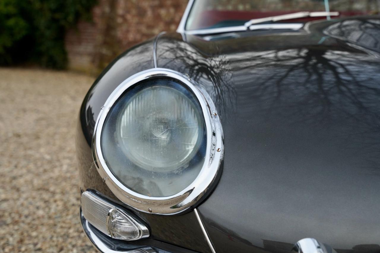 1961 Jaguar E-type &ldquo;Outside Bonnet Lock&rdquo; OTS Series I