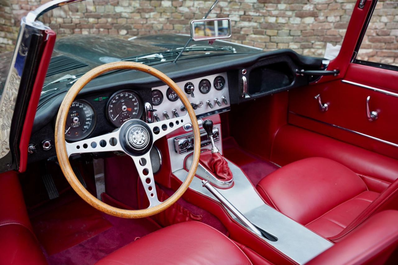 1961 Jaguar E-type &ldquo;Outside Bonnet Lock&rdquo; OTS Series I