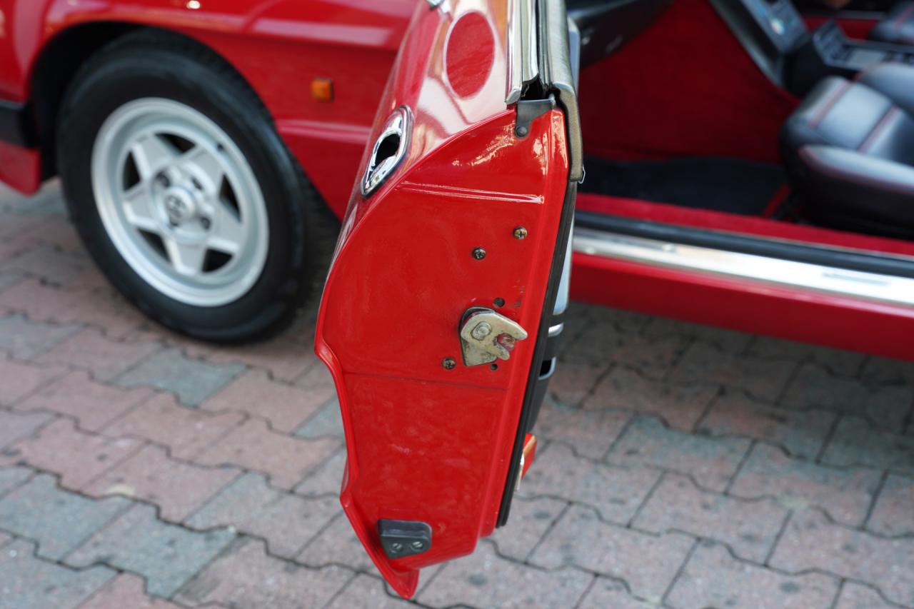 1990 Alfa Romeo Spider 2.0 Aerodynamica