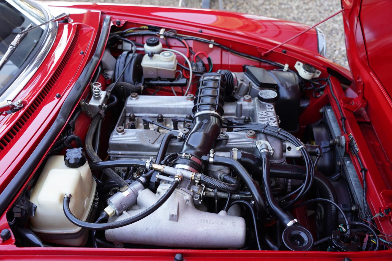 1990 Alfa Romeo Spider 2.0 Aerodynamica