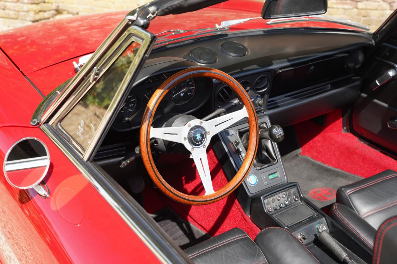 1990 Alfa Romeo Spider 2.0 Aerodynamica