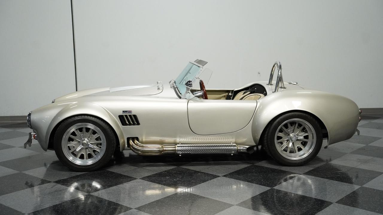 1965 Shelby Cobra Backdraft 427