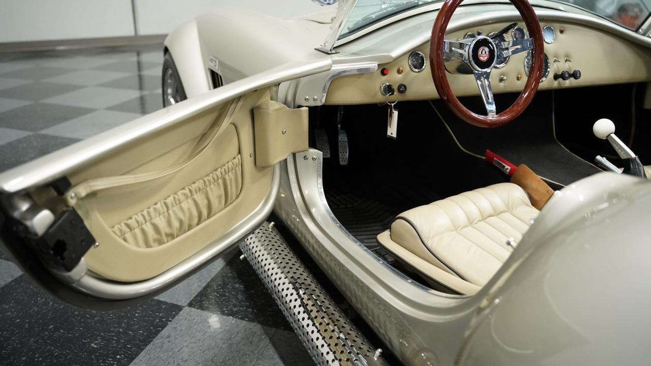 1965 Shelby Cobra Backdraft 427