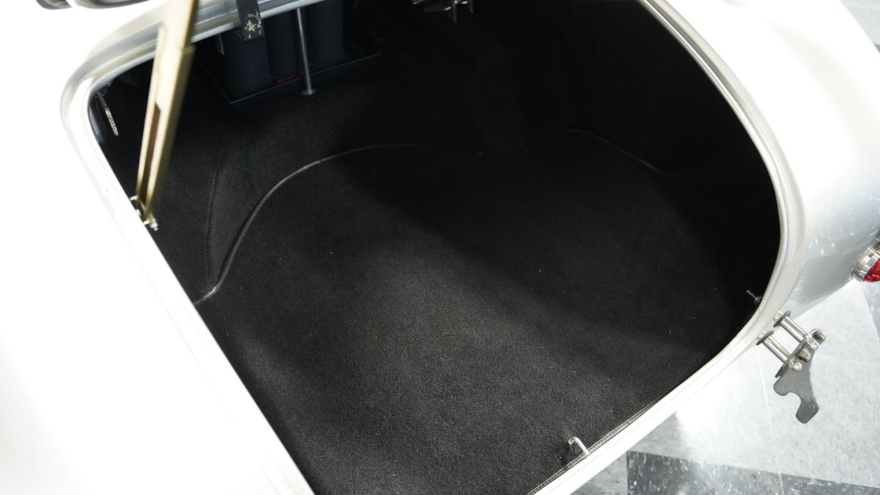 1965 Shelby Cobra Backdraft 427