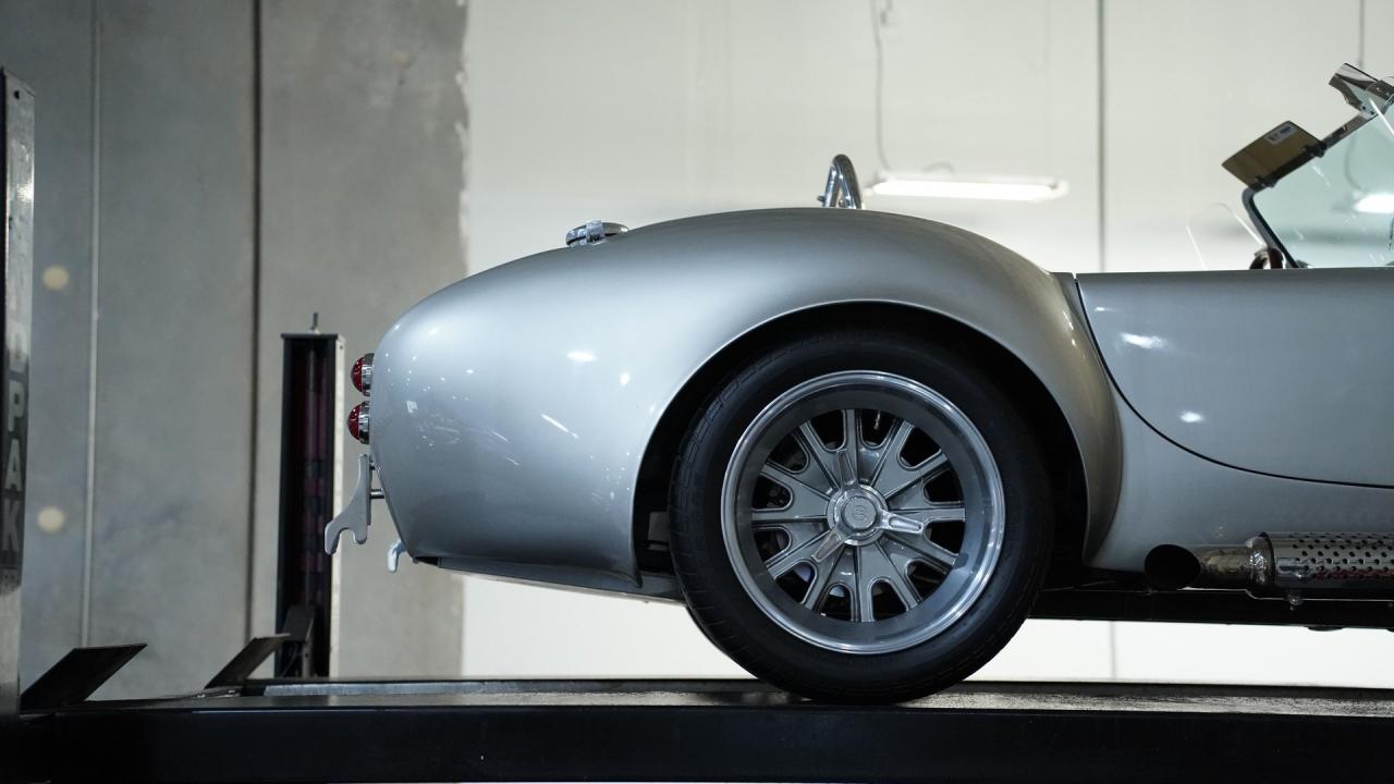 1965 Shelby Cobra Backdraft 427