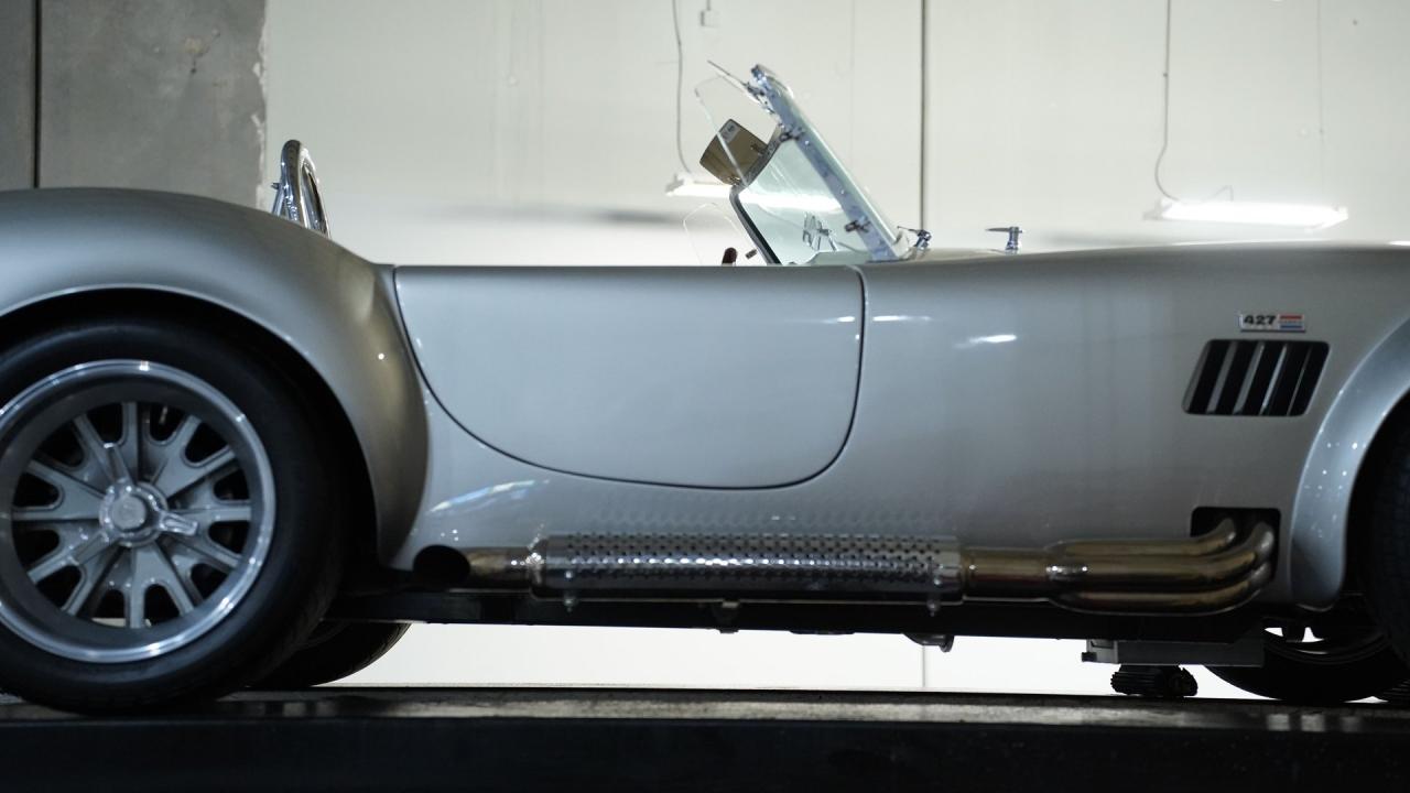 1965 Shelby Cobra Backdraft 427