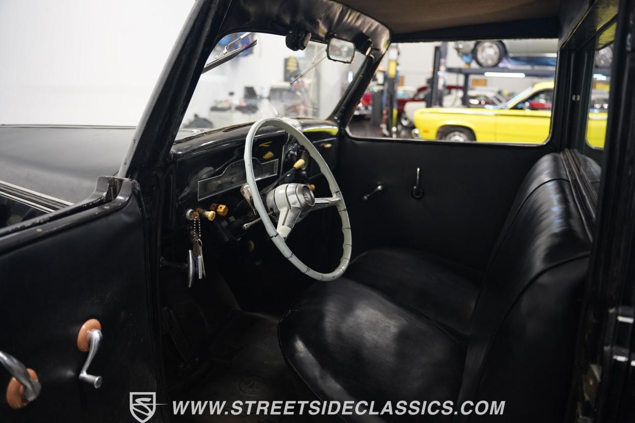 1936 Cunningham Town Car