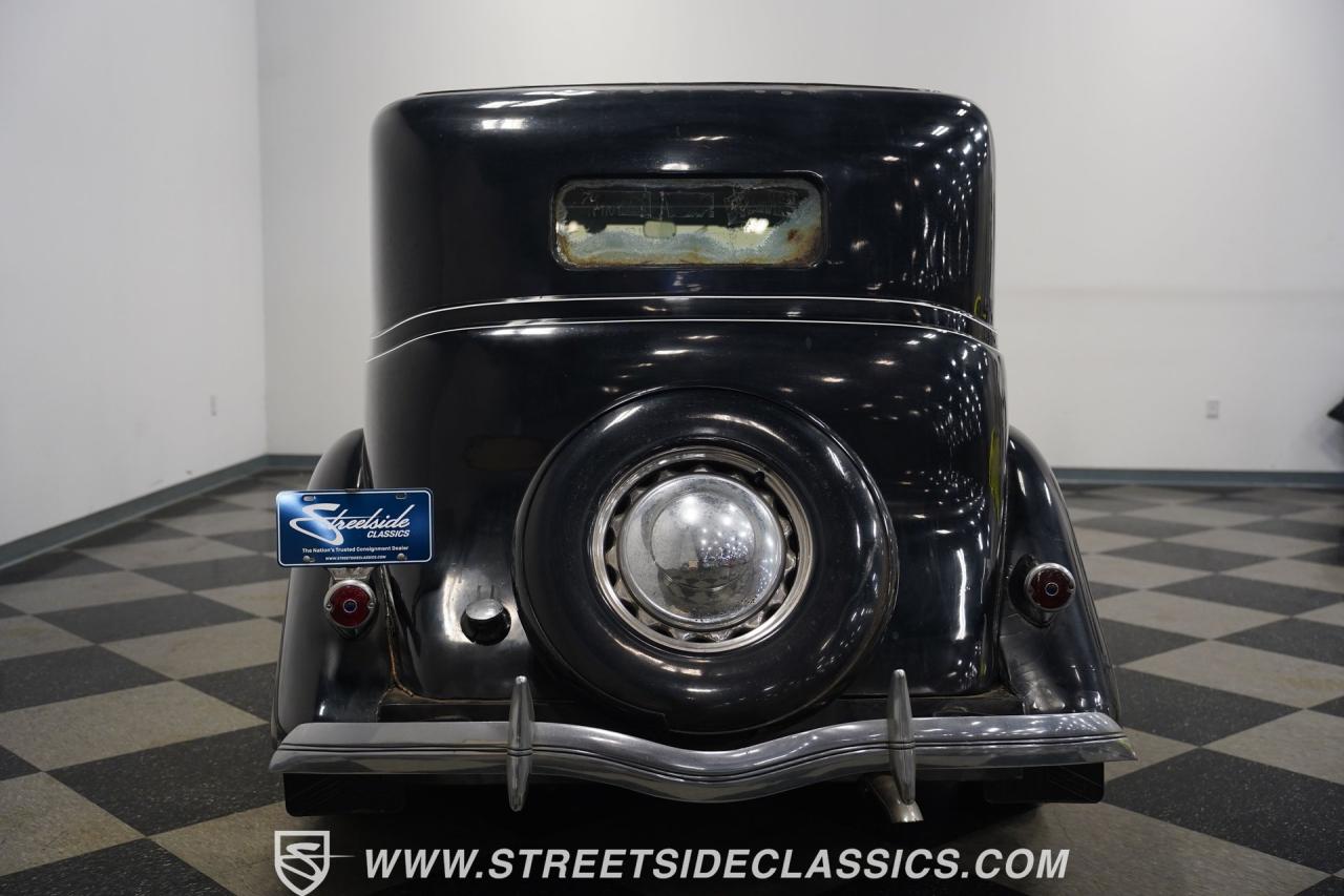 1936 Cunningham Town Car