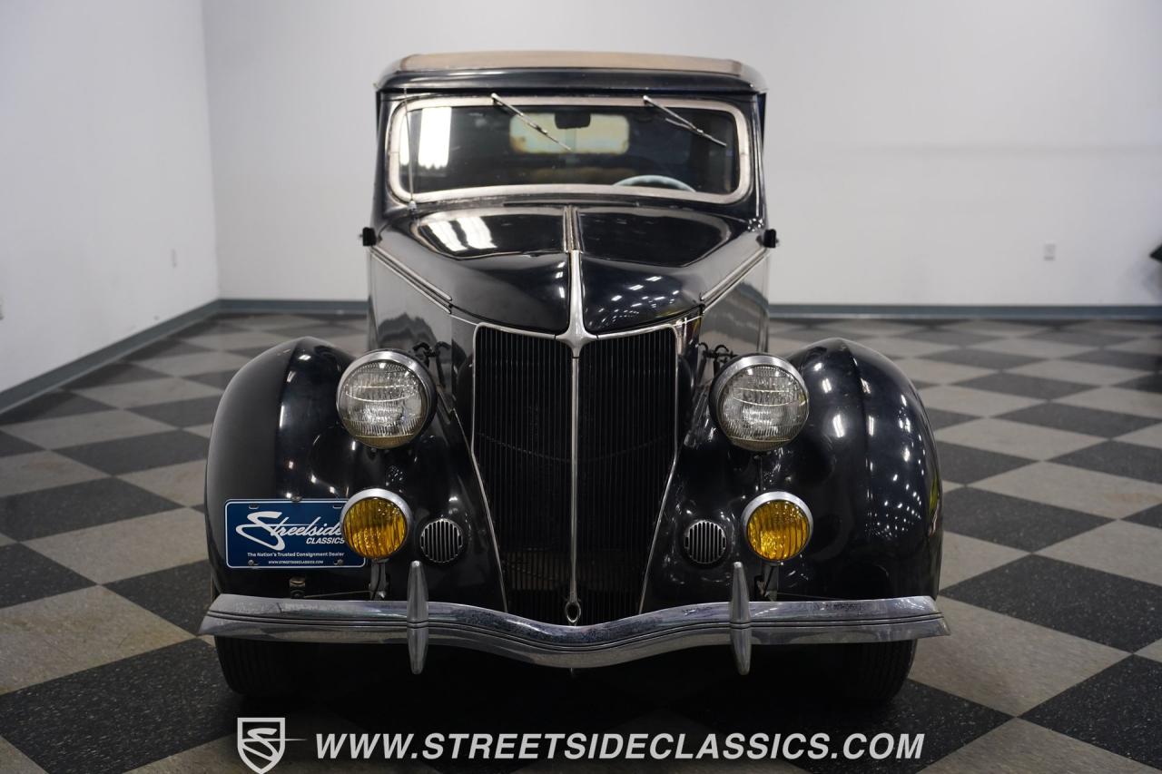 1936 Cunningham Town Car