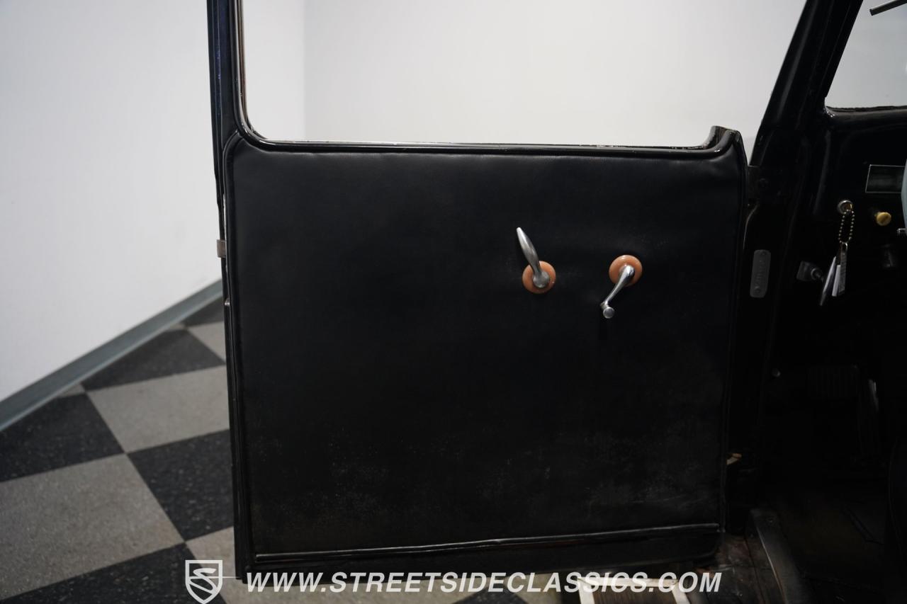 1936 Cunningham Town Car