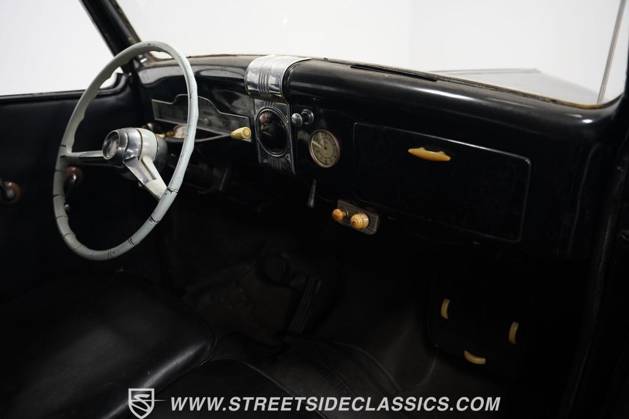 1936 Cunningham Town Car