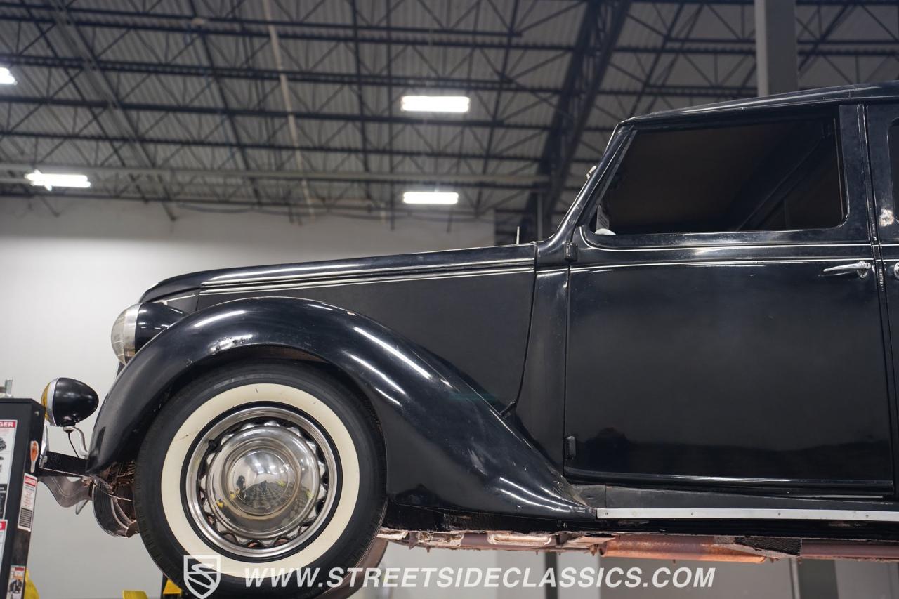 1936 Cunningham Town Car