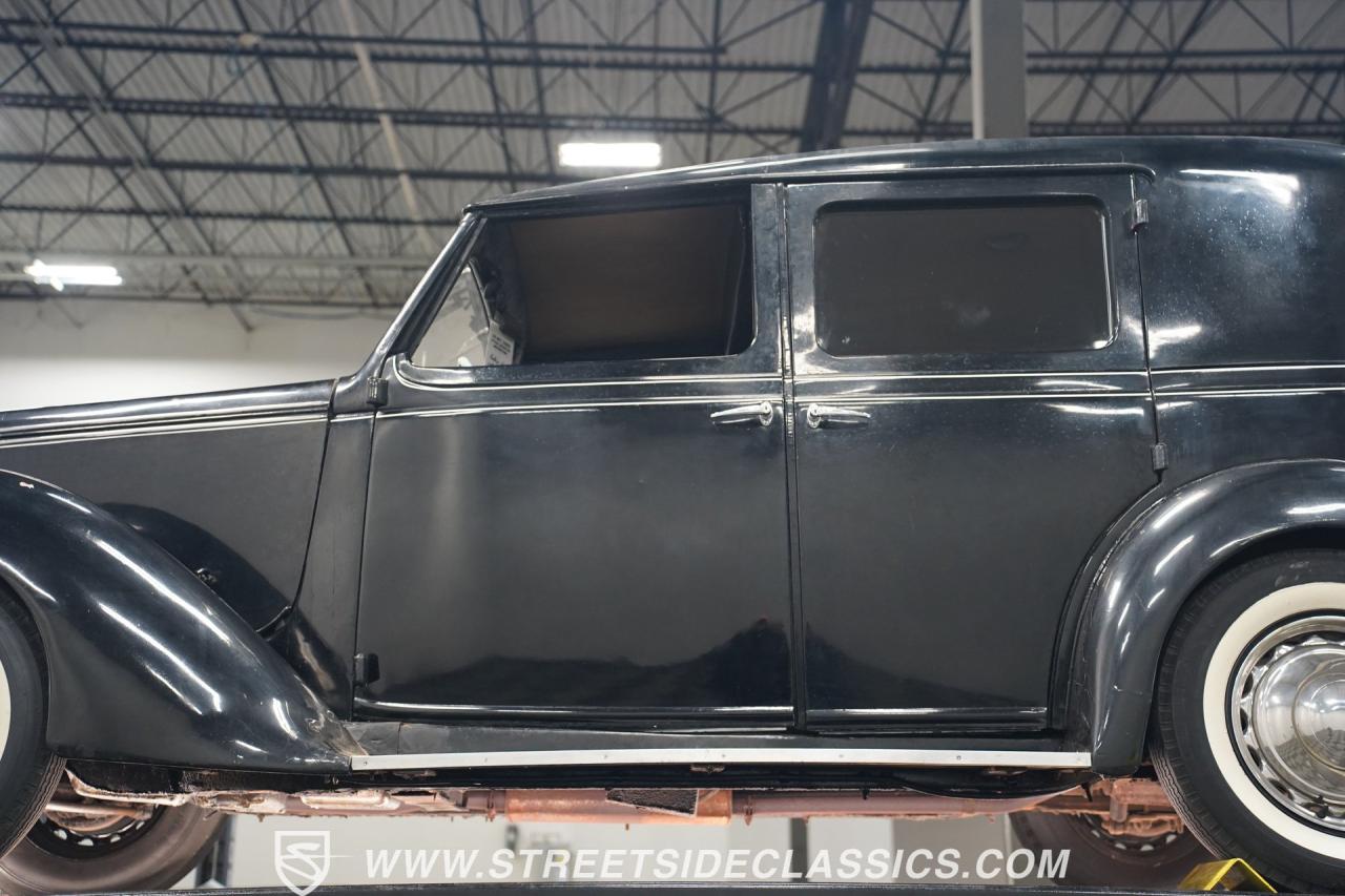 1936 Cunningham Town Car