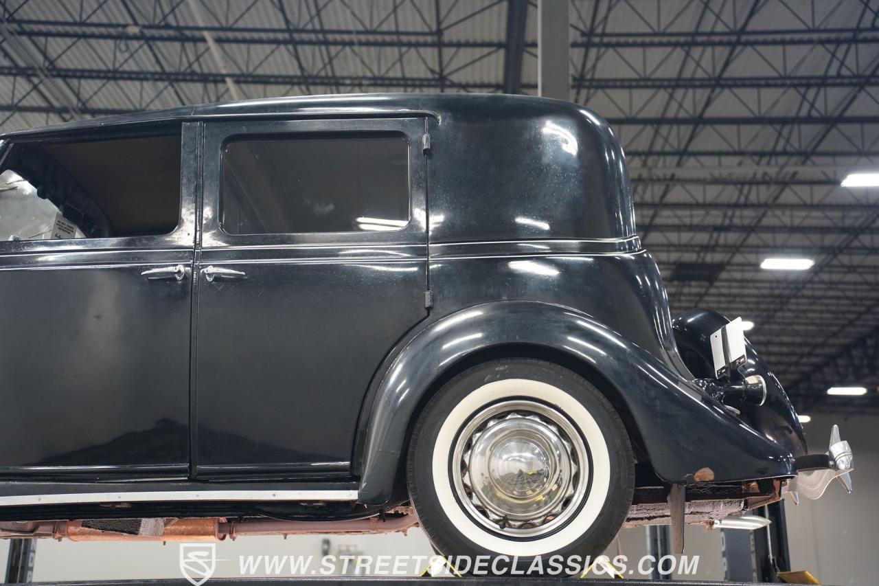 1936 Cunningham Town Car