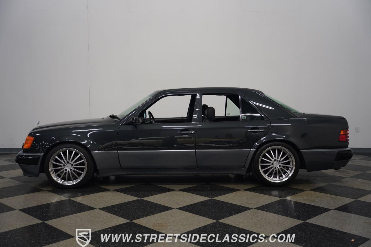 1993 Mercedes - Benz 500E