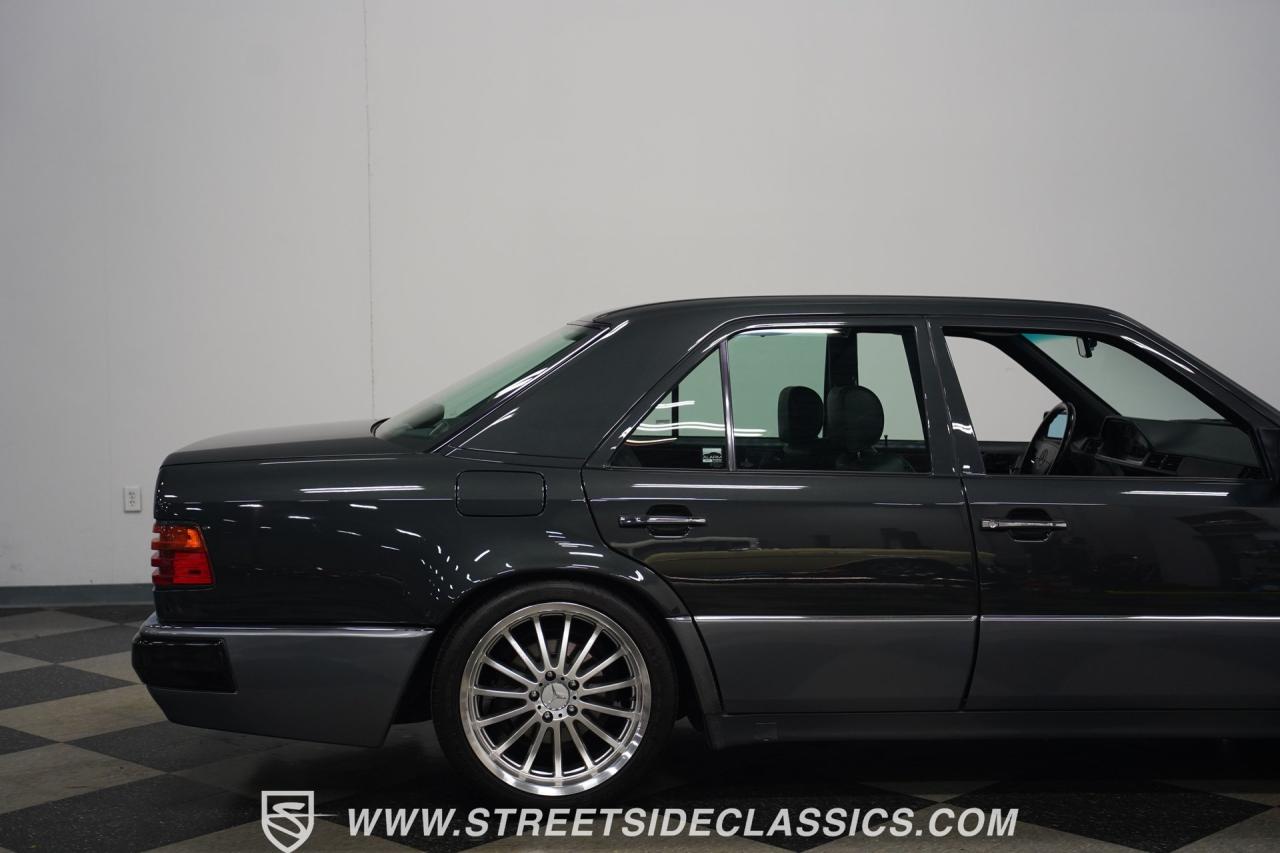 1993 Mercedes - Benz 500E