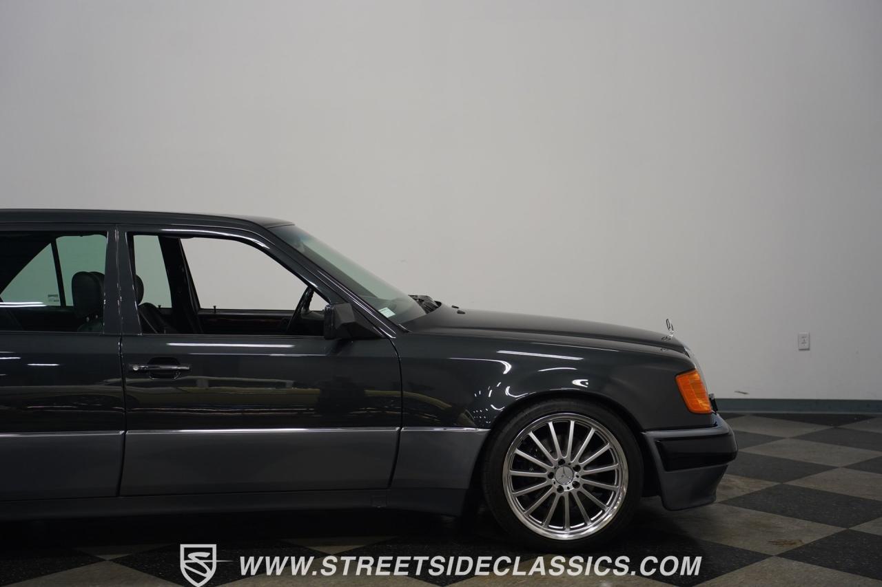 1993 Mercedes - Benz 500E