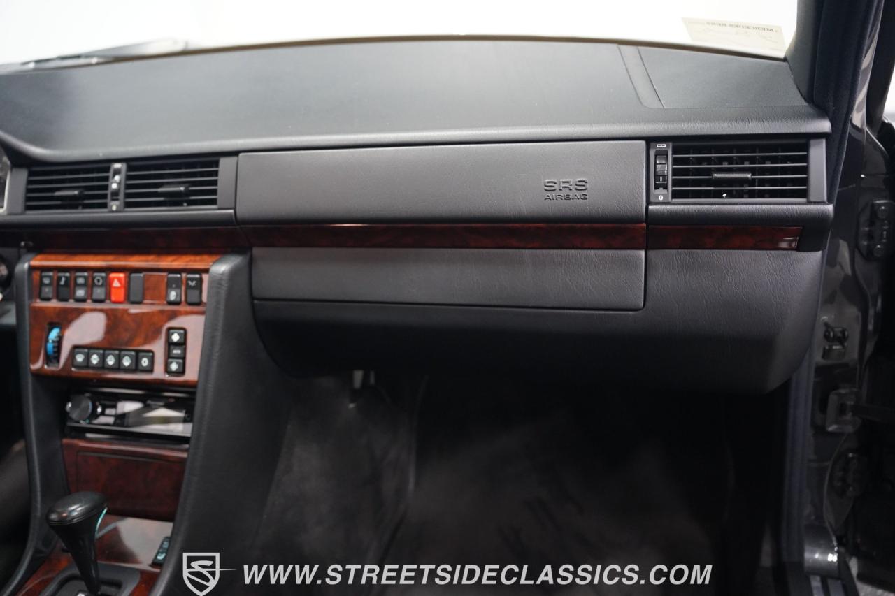 1993 Mercedes - Benz 500E