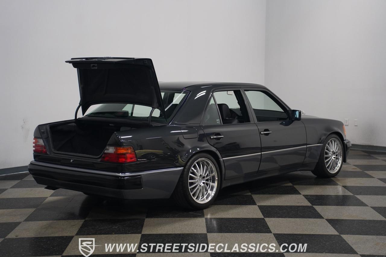 1993 Mercedes - Benz 500E