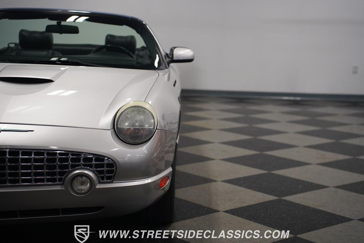 2004 Ford Thunderbird