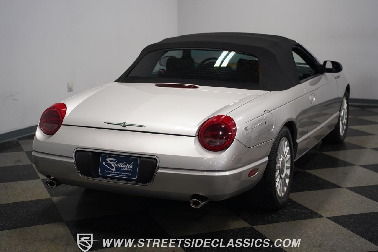 2004 Ford Thunderbird
