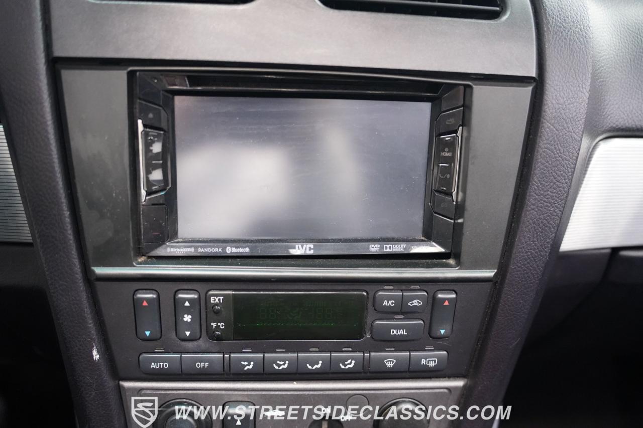 2004 Ford Thunderbird