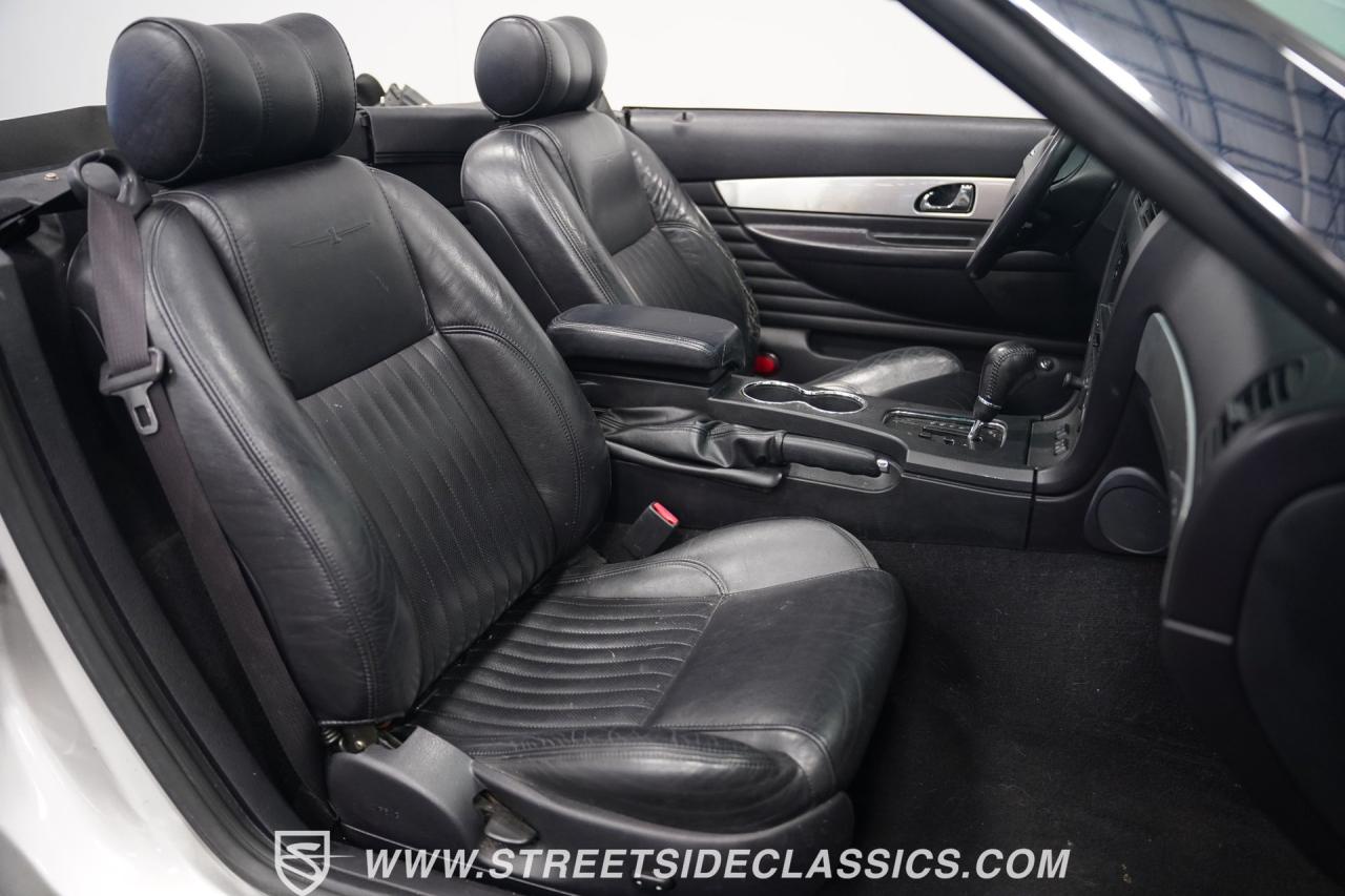 2004 Ford Thunderbird