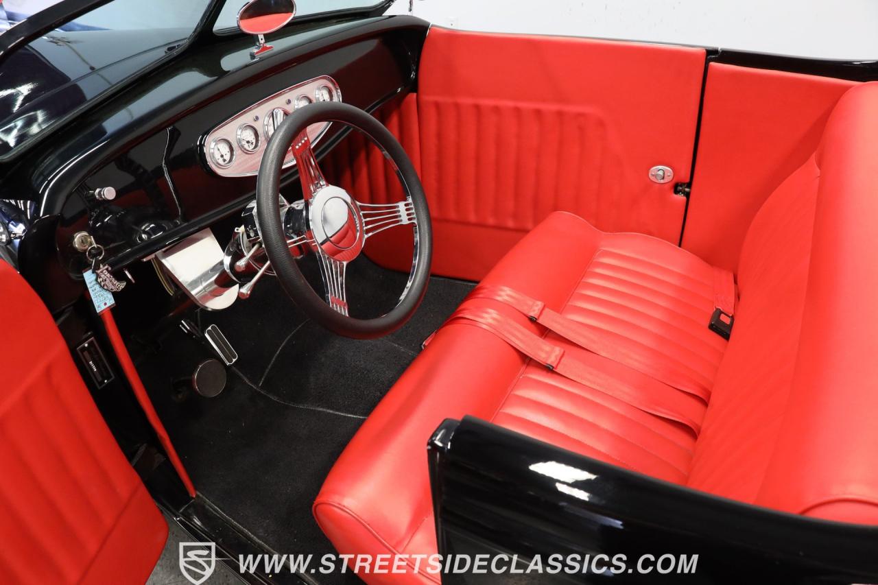 1932 Ford Highboy Roadster