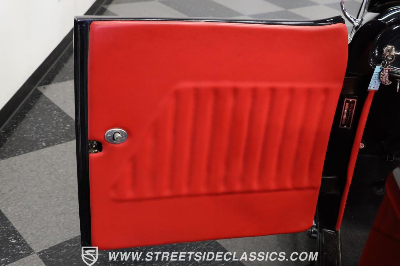 1932 Ford Highboy Roadster