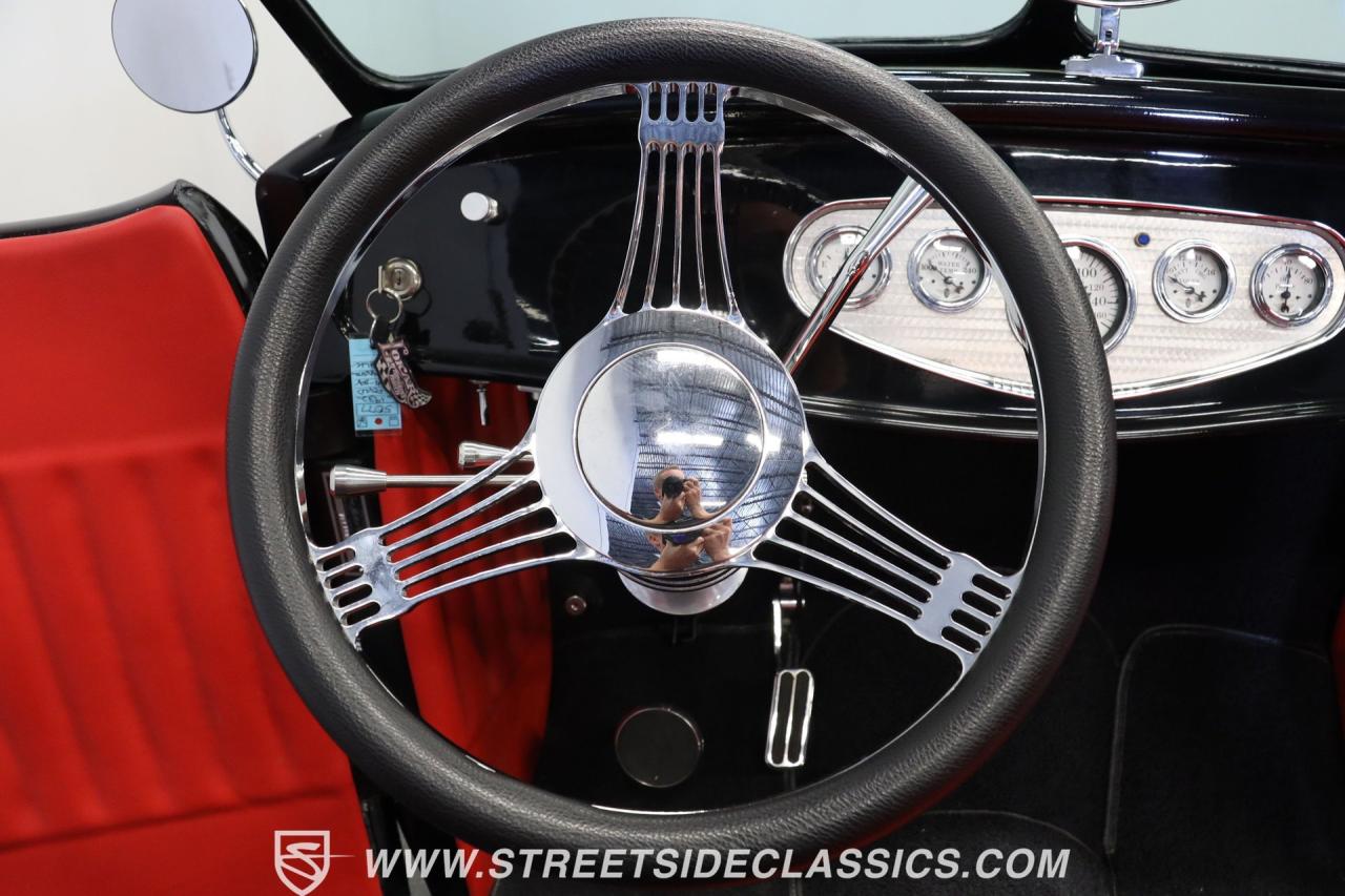 1932 Ford Highboy Roadster