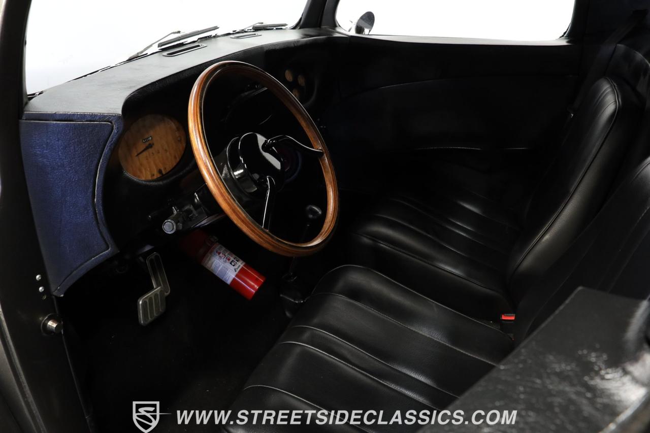 1948 Ford F-1 Restomod