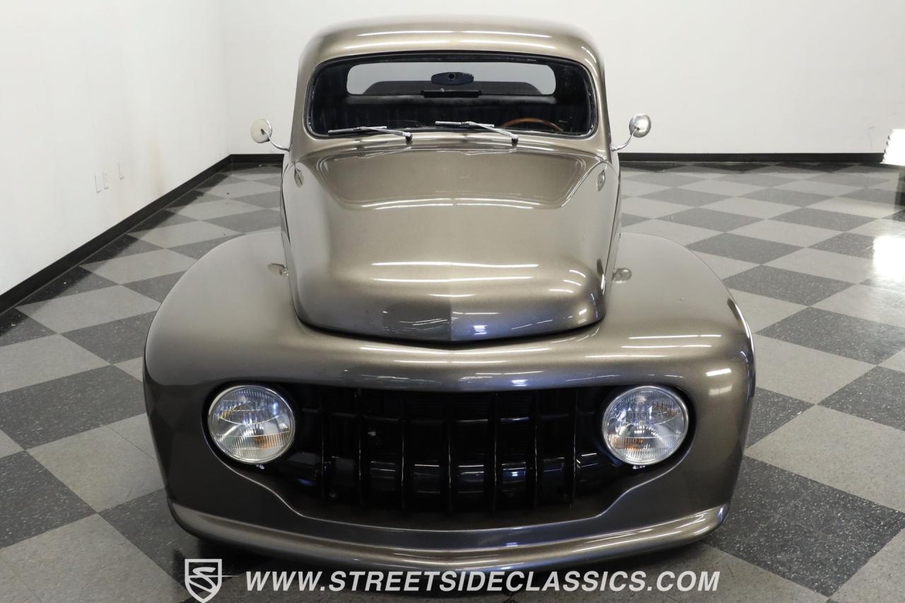 1948 Ford F-1 Restomod