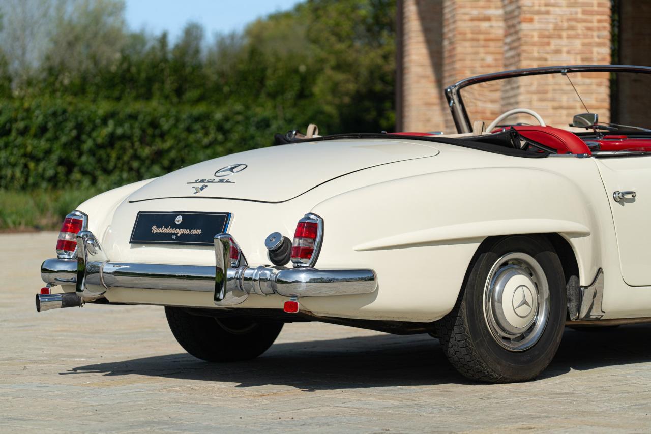 1959 Mercedes - Benz 190 SL