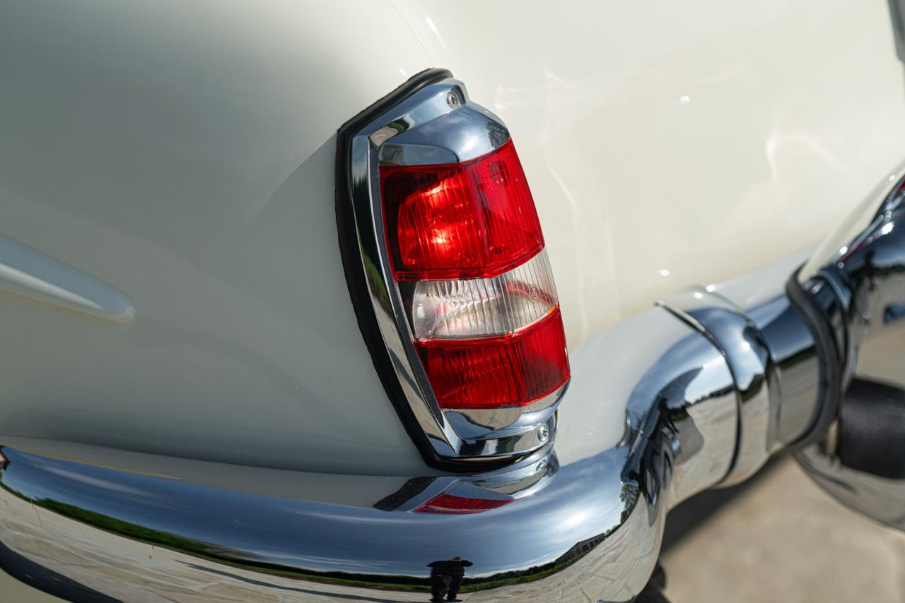 1959 Mercedes - Benz 190 SL
