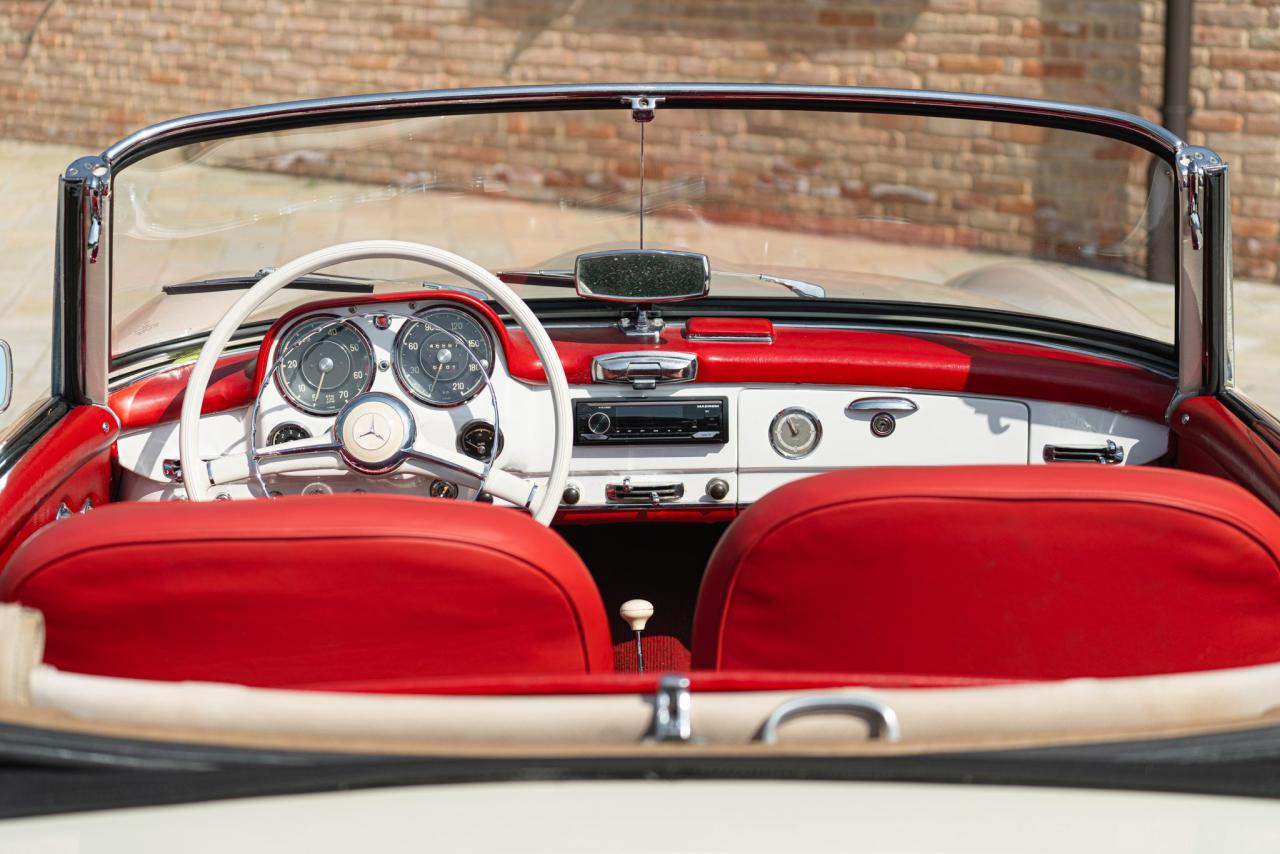 1959 Mercedes - Benz 190 SL