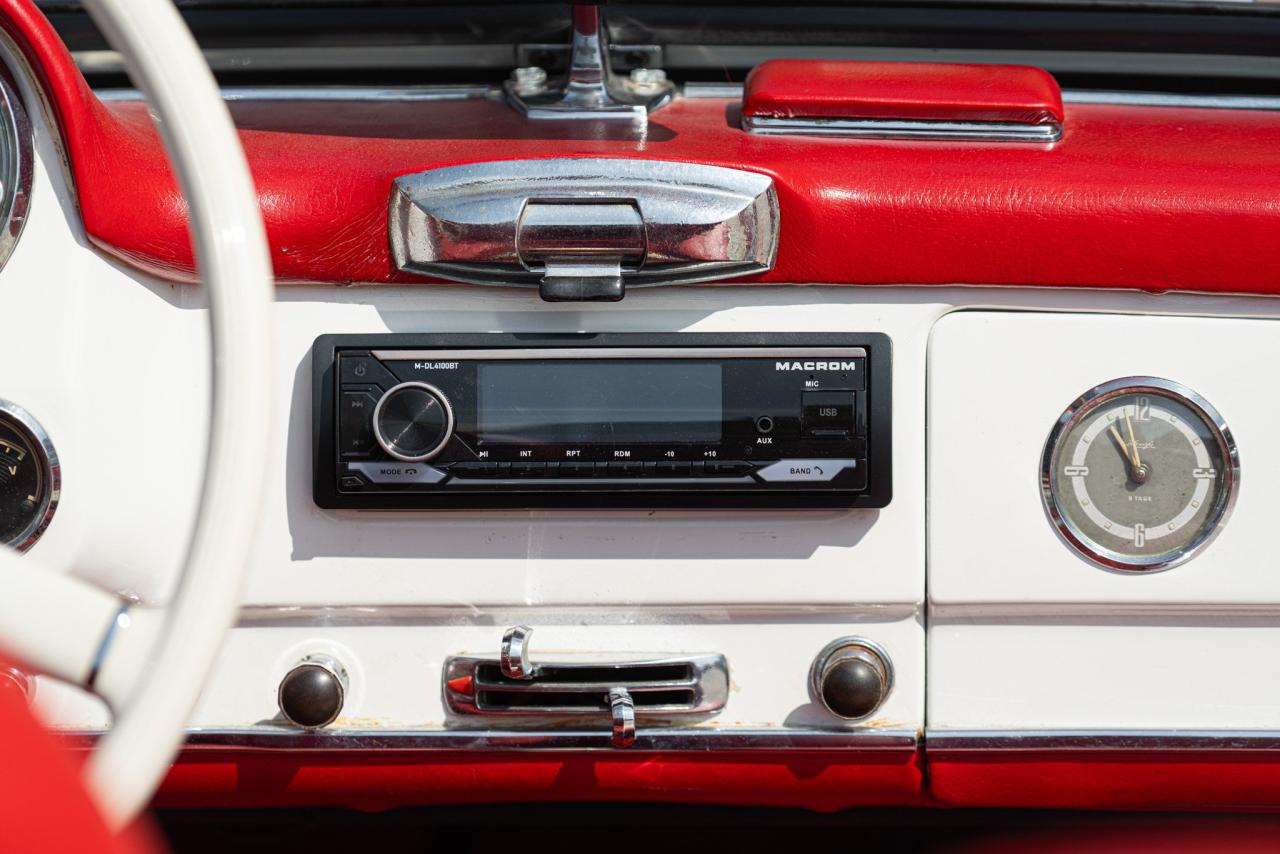 1959 Mercedes - Benz 190 SL