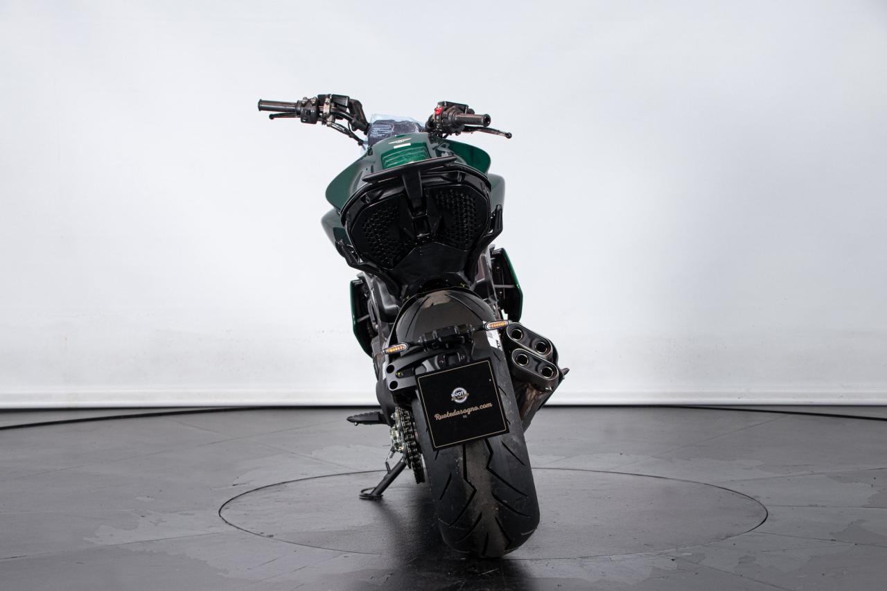 2024 Ducati DUCATI DIAVEL V4 BENTLEY