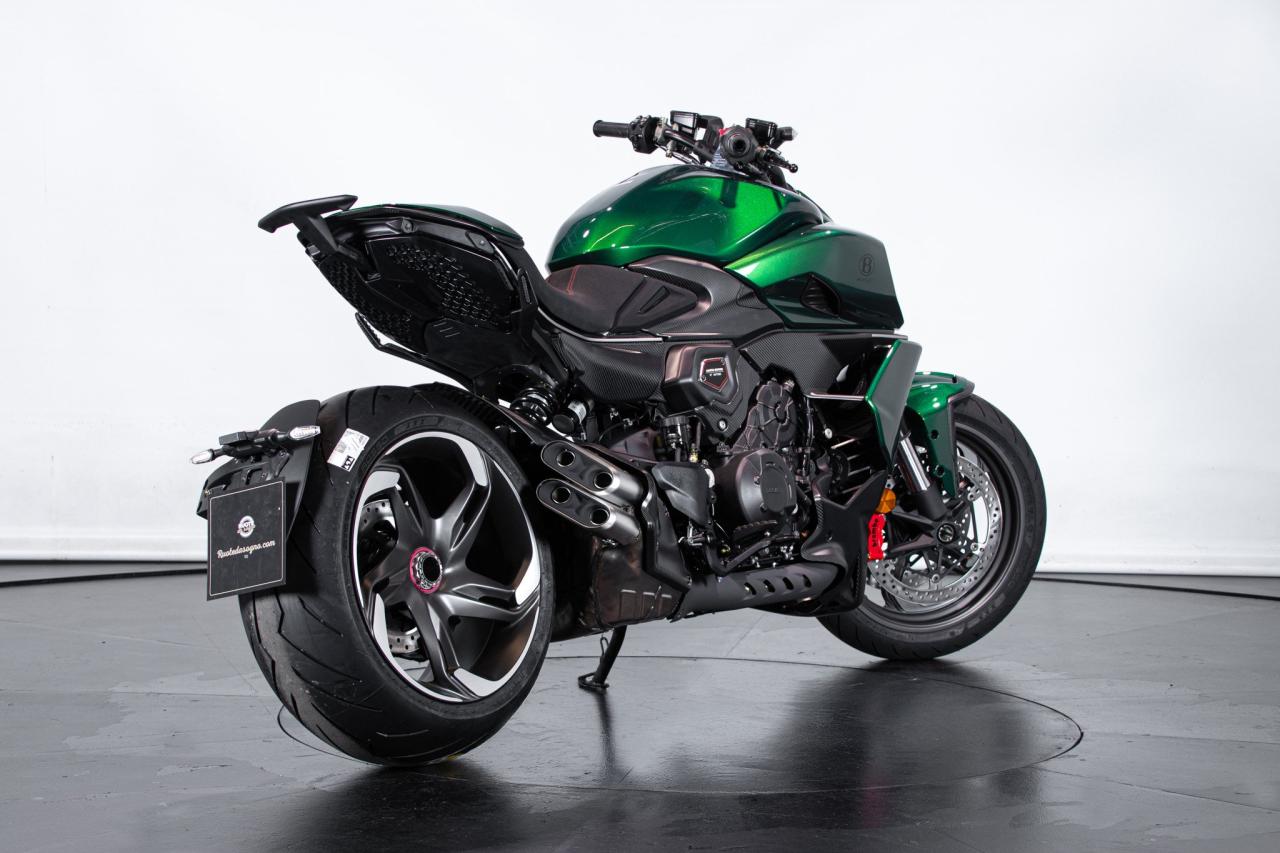 2024 Ducati DUCATI DIAVEL V4 BENTLEY
