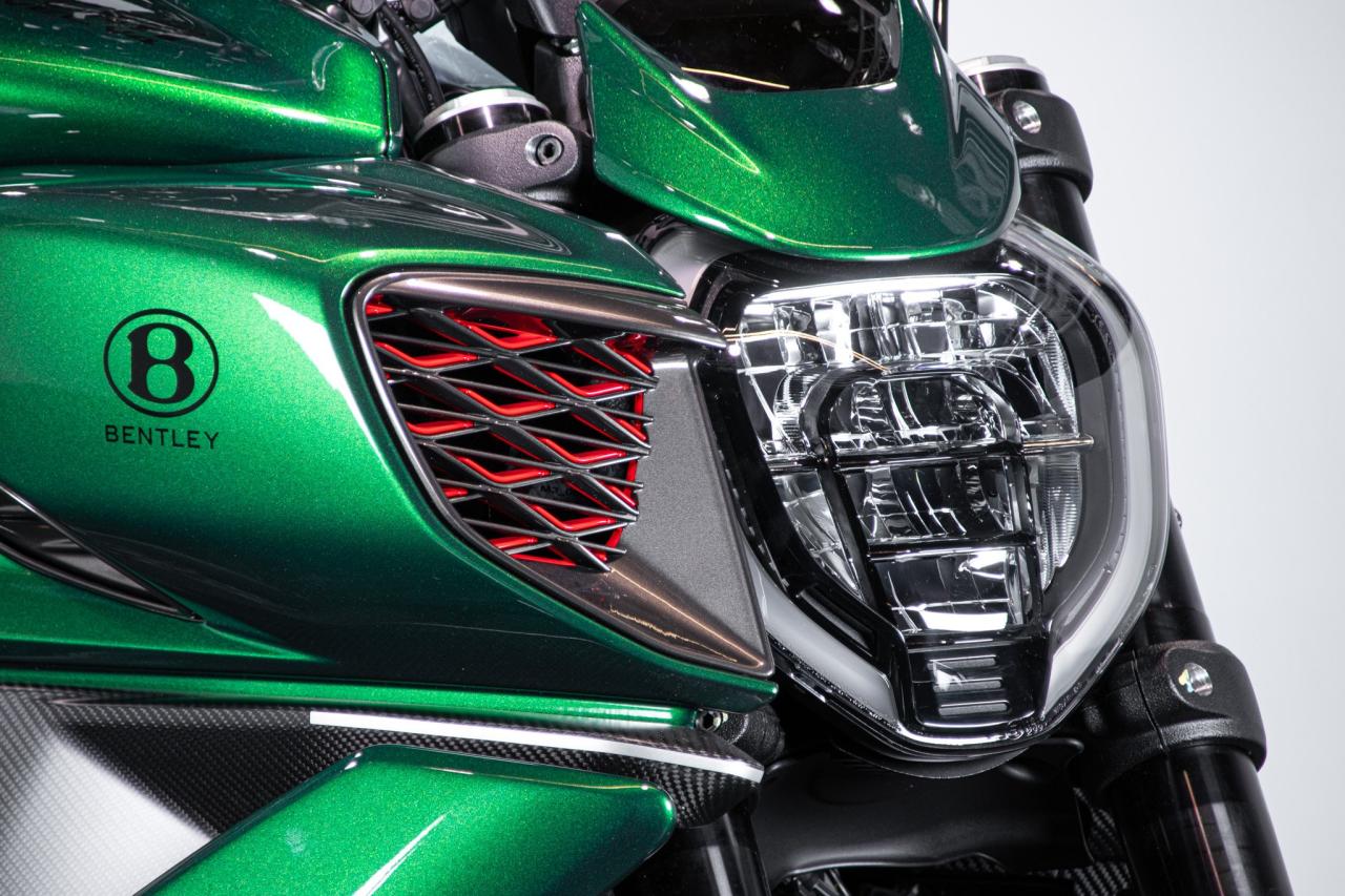 2024 Ducati DUCATI DIAVEL V4 BENTLEY