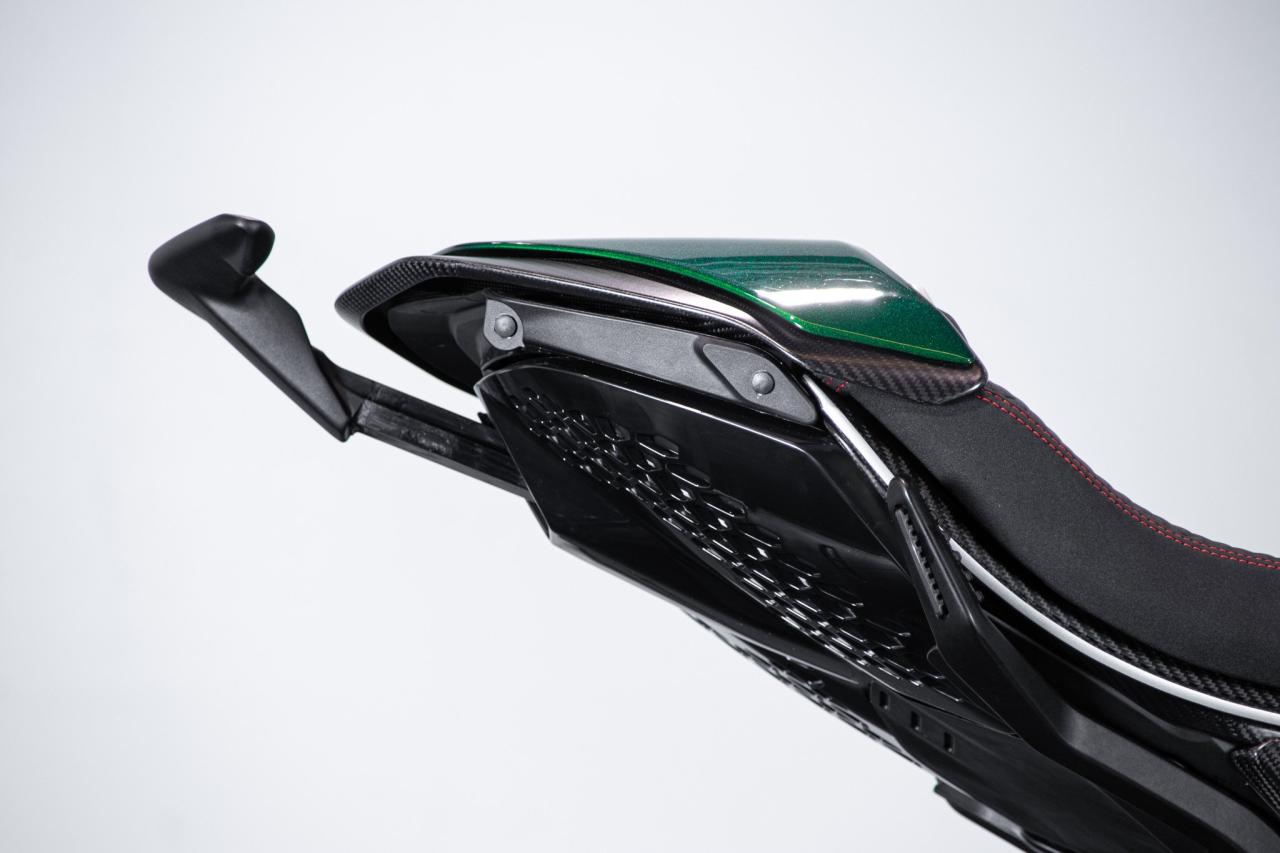 2024 Ducati DUCATI DIAVEL V4 BENTLEY