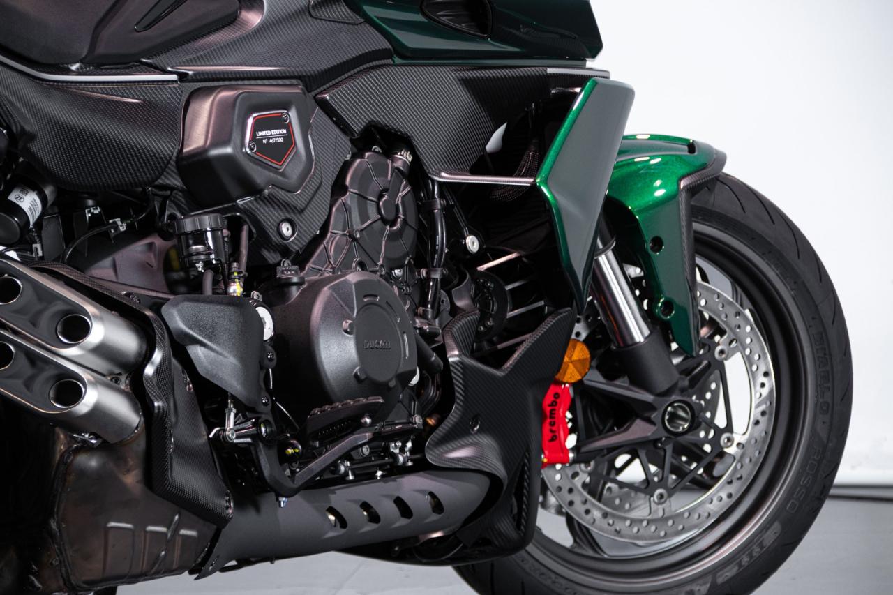 2024 Ducati DUCATI DIAVEL V4 BENTLEY